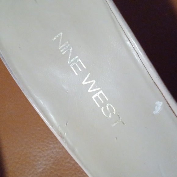 💫Nine WEST Women's Cream Heeled Mules - Picture 3 of 12